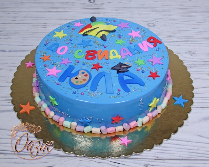 Каким же должен быть торт, испеченный к детскому празднику, чтобы остались довольны дети и родители?