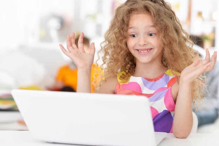 Довольно большим спросом пользуются онлайн-курсы для детей дошкольного возраста.